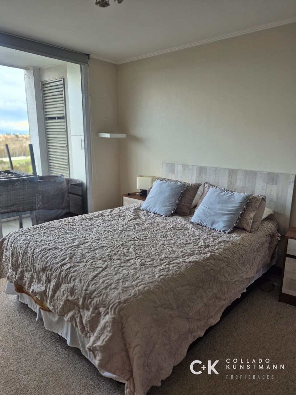 Arriendo Depto amoblado Parque Río Cruces - Imagen 2